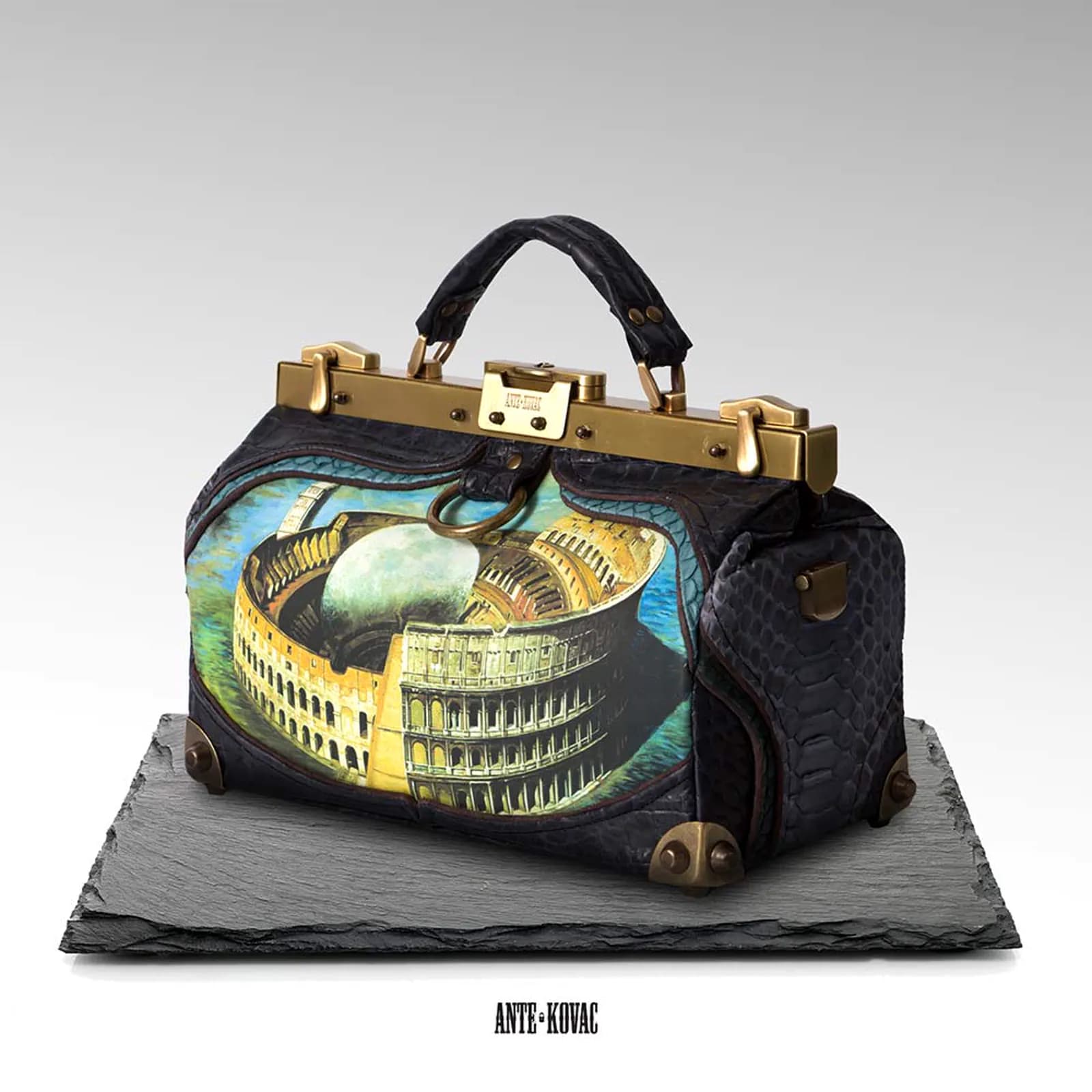 Саквояж «Место, где отдыхает Луна»